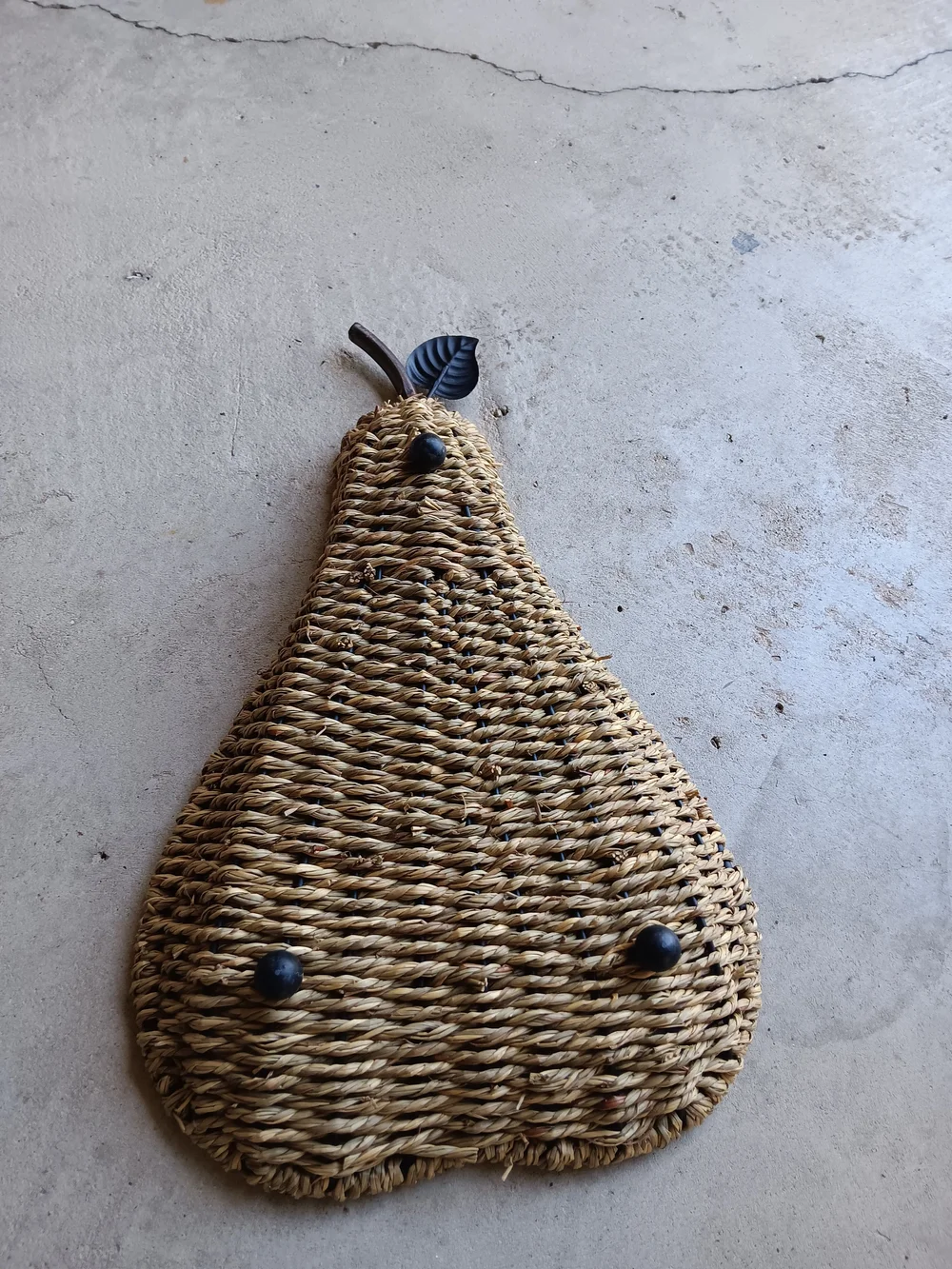 Vintage Harvest Chestnut Seagrass Pear Woven Basket Set of 2